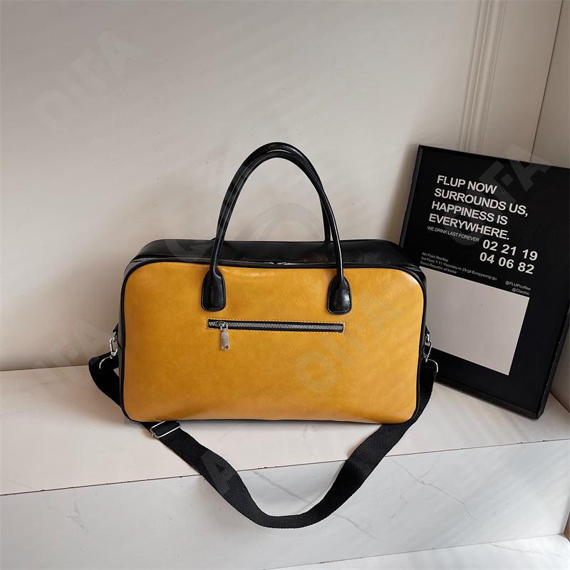 Женская Дорожная сумка CC096_8309-1 Женская Дорожная сумка CC096_8309-1