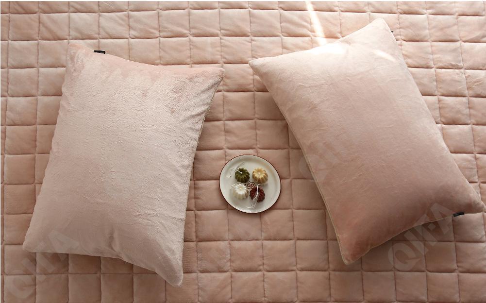 Декоративная подушка CC4561_DY120801-2