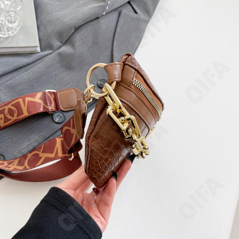 Женская Сумка поясная CC1787_QYI6079-1 Женская Сумка поясная CC1787_QYI6079-1